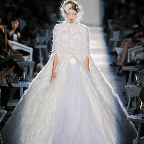 robe mariage chanel|Chanel knee length ladies dresses.